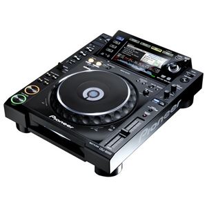 CDJ-2000 - Pro-Grade Digital DJ Deck